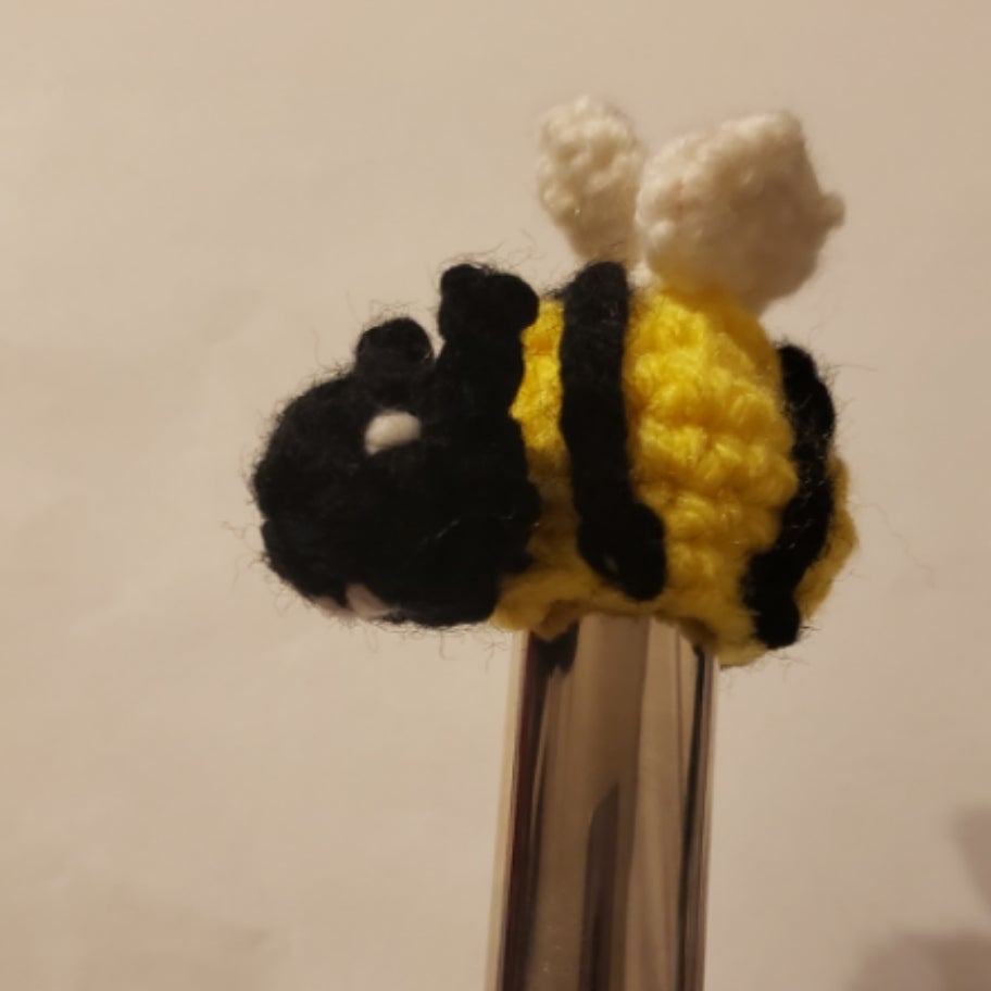 Bee, Black Head, Yellow Body FluteHats by Dallas Teague